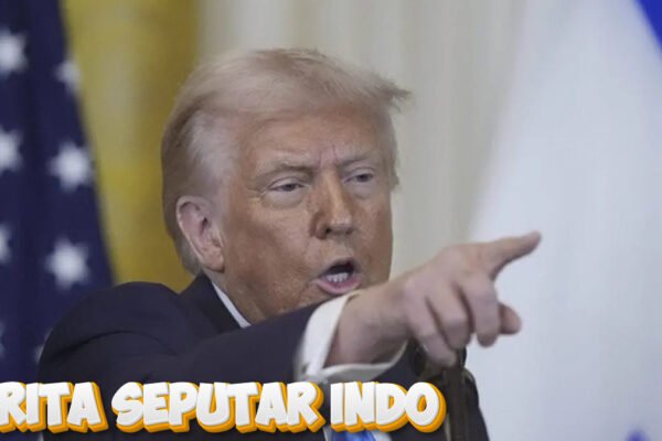 Trump Bebaskan Smartphone hingga Chip dari Tarif Impor, China: Langkah Kecil Perbaiki Praktik Keliru